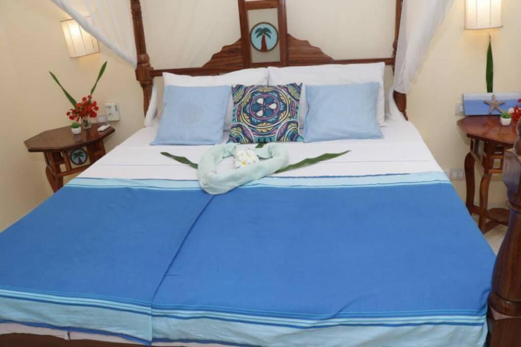 Tembo Beach Cottage Malindi Extérieur photo